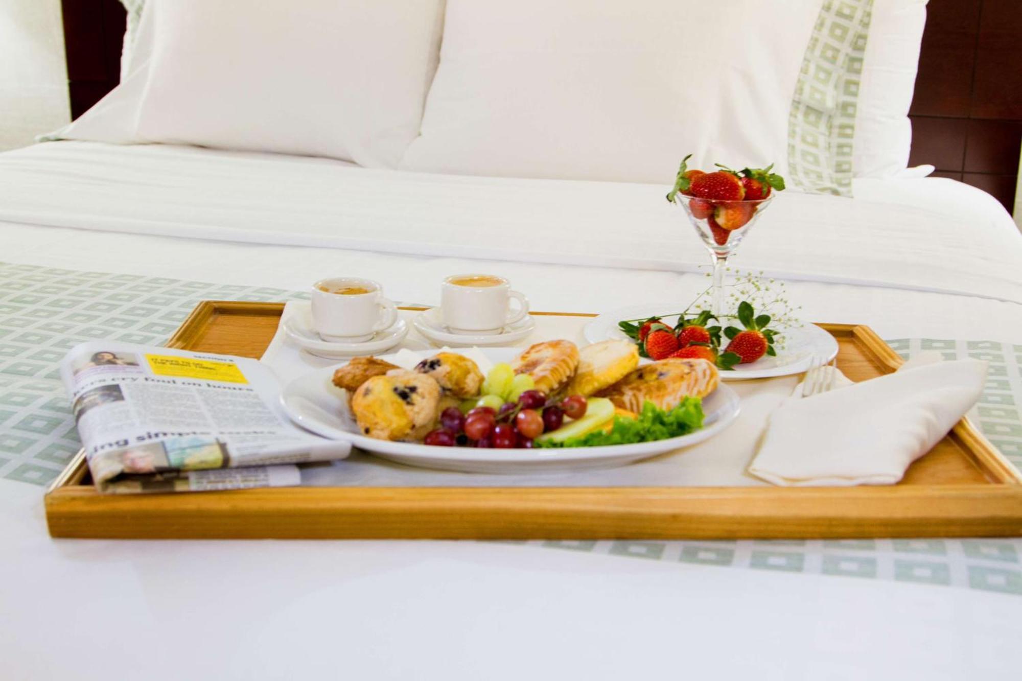 Somerset Inn Трой Экстерьер фото